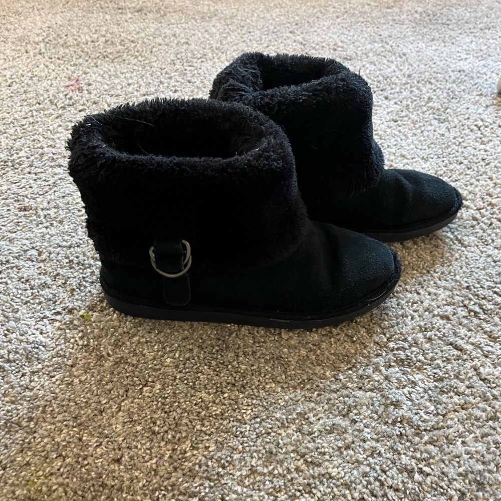 SUPER CUTE Y2K UGGS